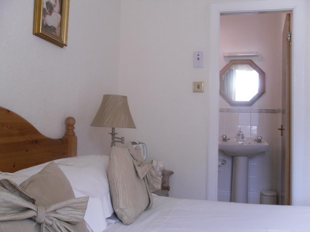 Ardfern Guest House Perth Rum bild